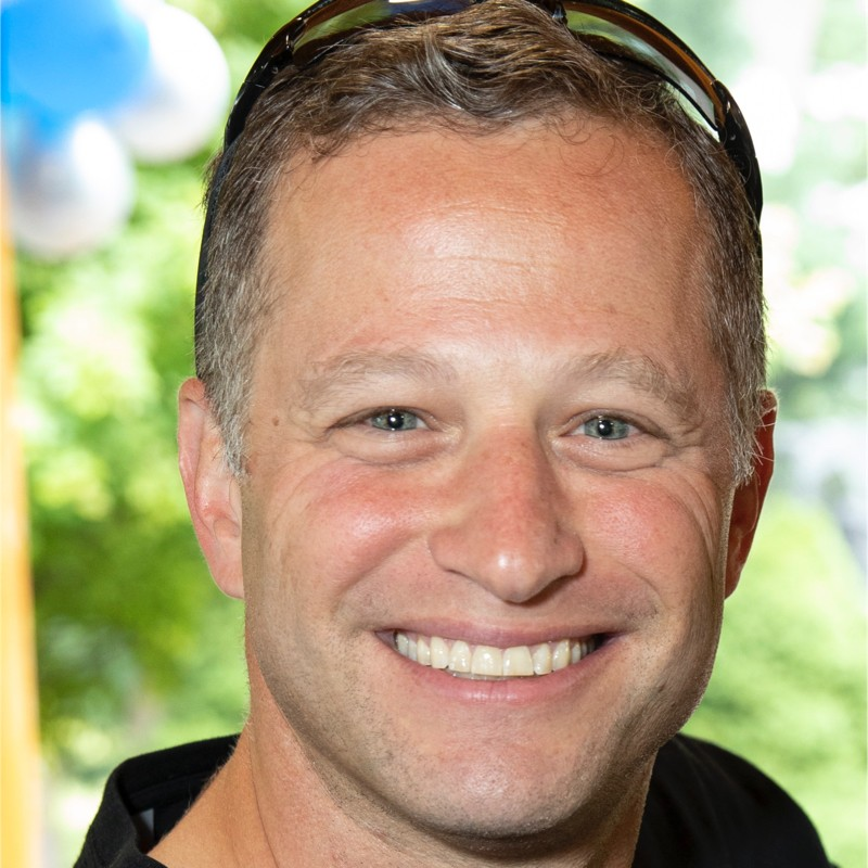 Head shot of Steven Cohn
